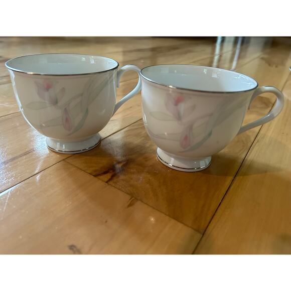 Mikasa Fine China June Garden Place Setting Dinner, Salad Plates & Cups - Picture 5 of 16